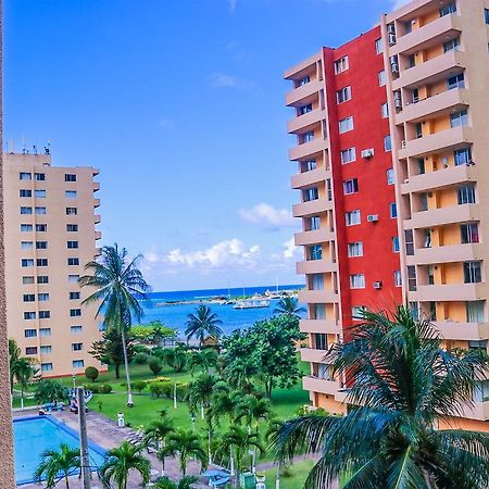 Turtle Beach Towers Очо-Ріос Екстер'єр фото